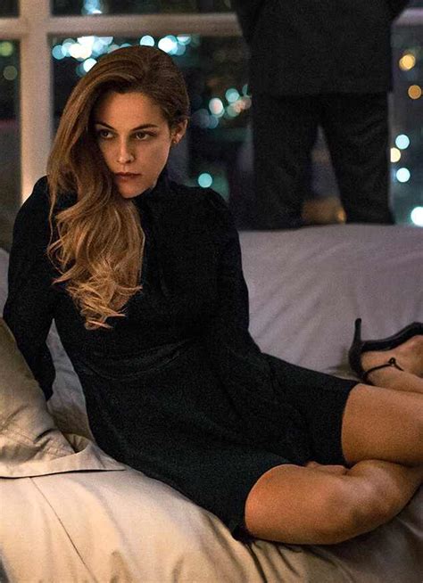 riley keough nude|Riley Keough Nude & Sexy (87 Pics + Explicit Sex and Hot Scenes).